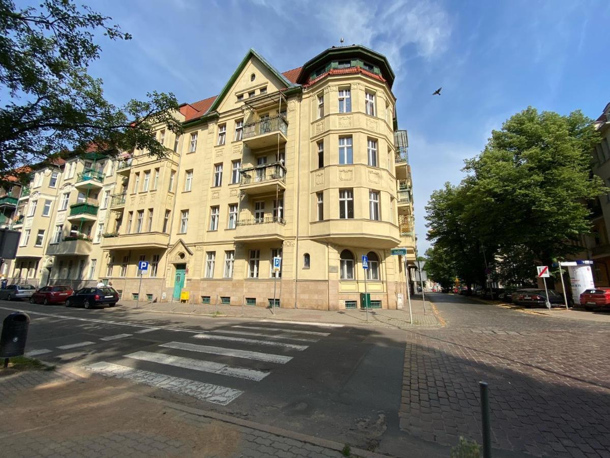 Jazz In The Centre Of Heart In Apartment Stettin